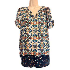 DR 2 Multi Print Blouse Size Medium Short Sleeve EUC Polyester